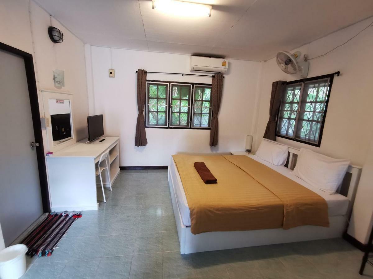 ホテル Fullmoon House Samui ラマイビーチ エクステリア 写真